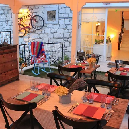 Morisi Butik Alaçatı