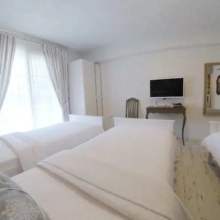 Morisi Butik Alaçatı