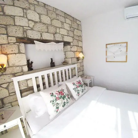 Morisi Butik Αλακάτι